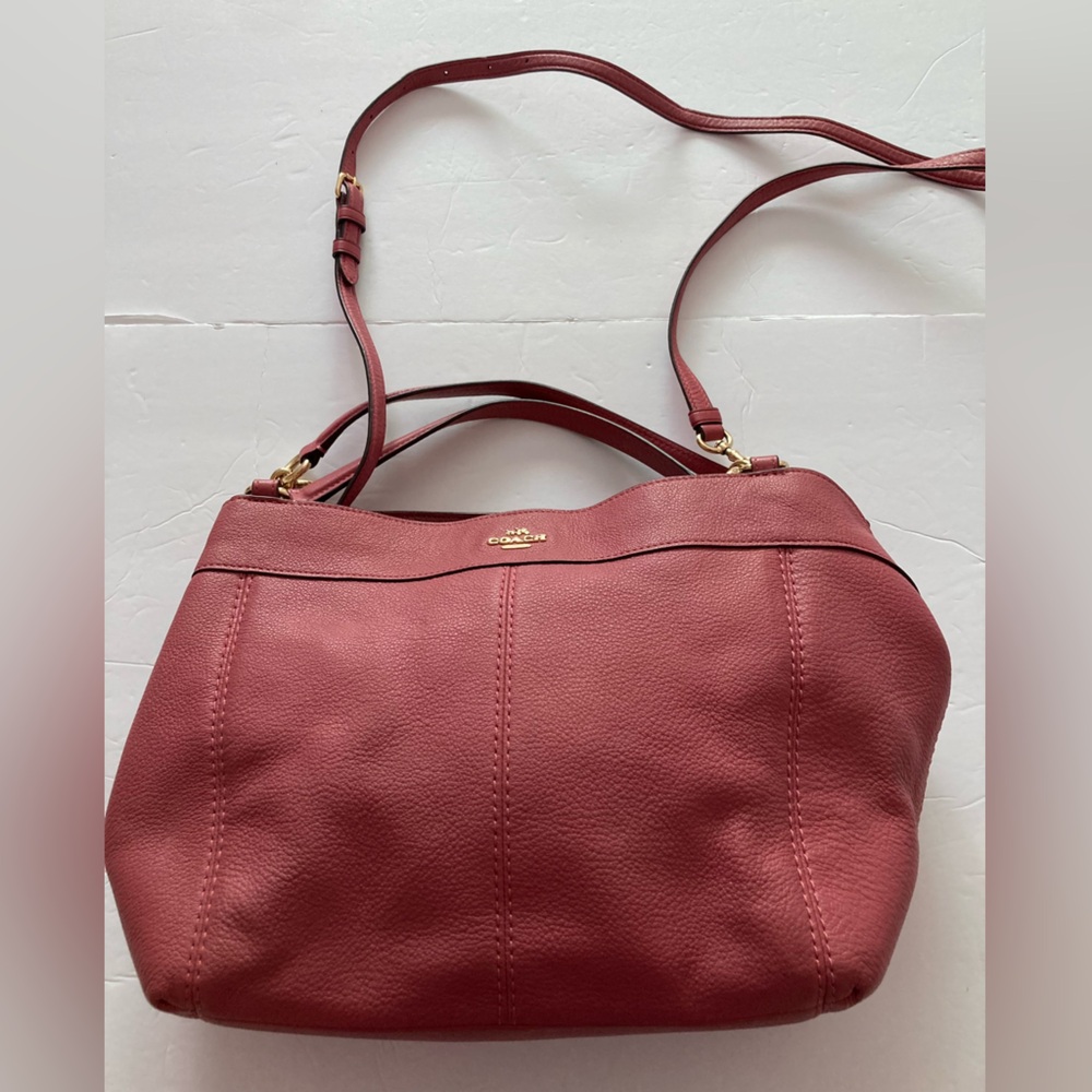 Coach Red Leather Shoulder/Crossbody Bag with Gold Accents magnetic snap closure - Picture 3 of 12